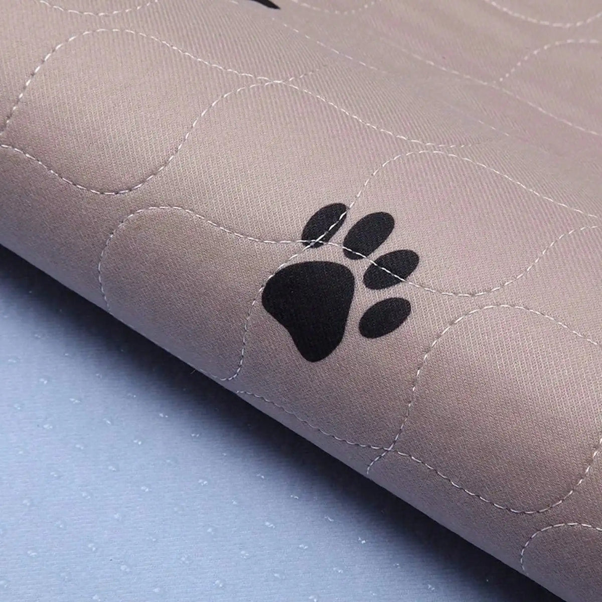 Super Absorbing Waterproof Pet Training Pads for Dog Bed Mat with Puppy Grooming Gloves Washable/Reusable